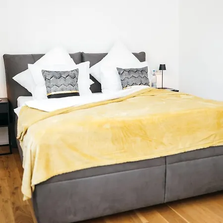 Luxx Home - Luxury Penthouse Loft Ravensburg