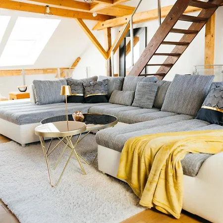 Daire Heimatel - Luxury Penthouse Loft Ravensburg
