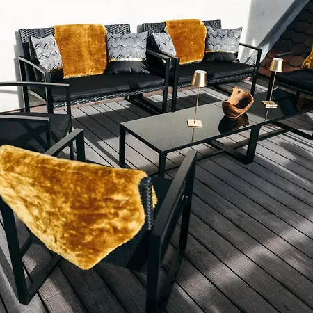 Luxx Home - Luxury Penthouse Loft Ravensburg *
