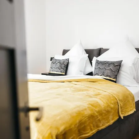 דירה Heimatel - Luxury Penthouse Loft