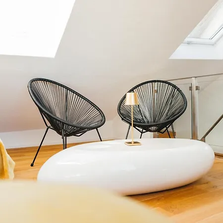 דירה Heimatel - Luxury Penthouse Loft ראפנסבורג
