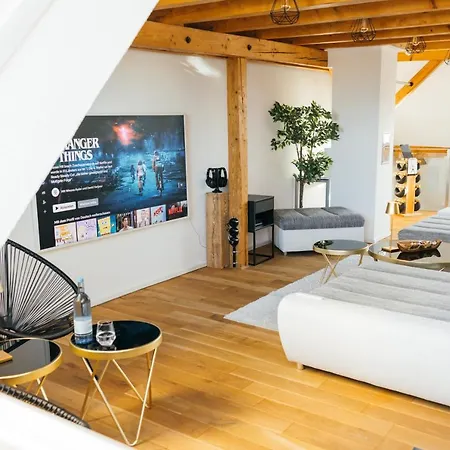 Luxx Home - Luxury Penthouse Loft Ravensburg